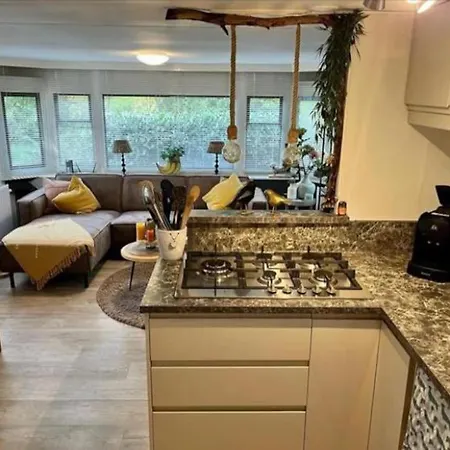 Chalé Sfeervol In Het Bos