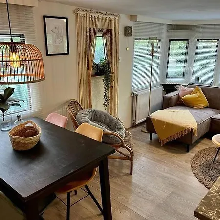 Sfeervol In Het Bos Chalet